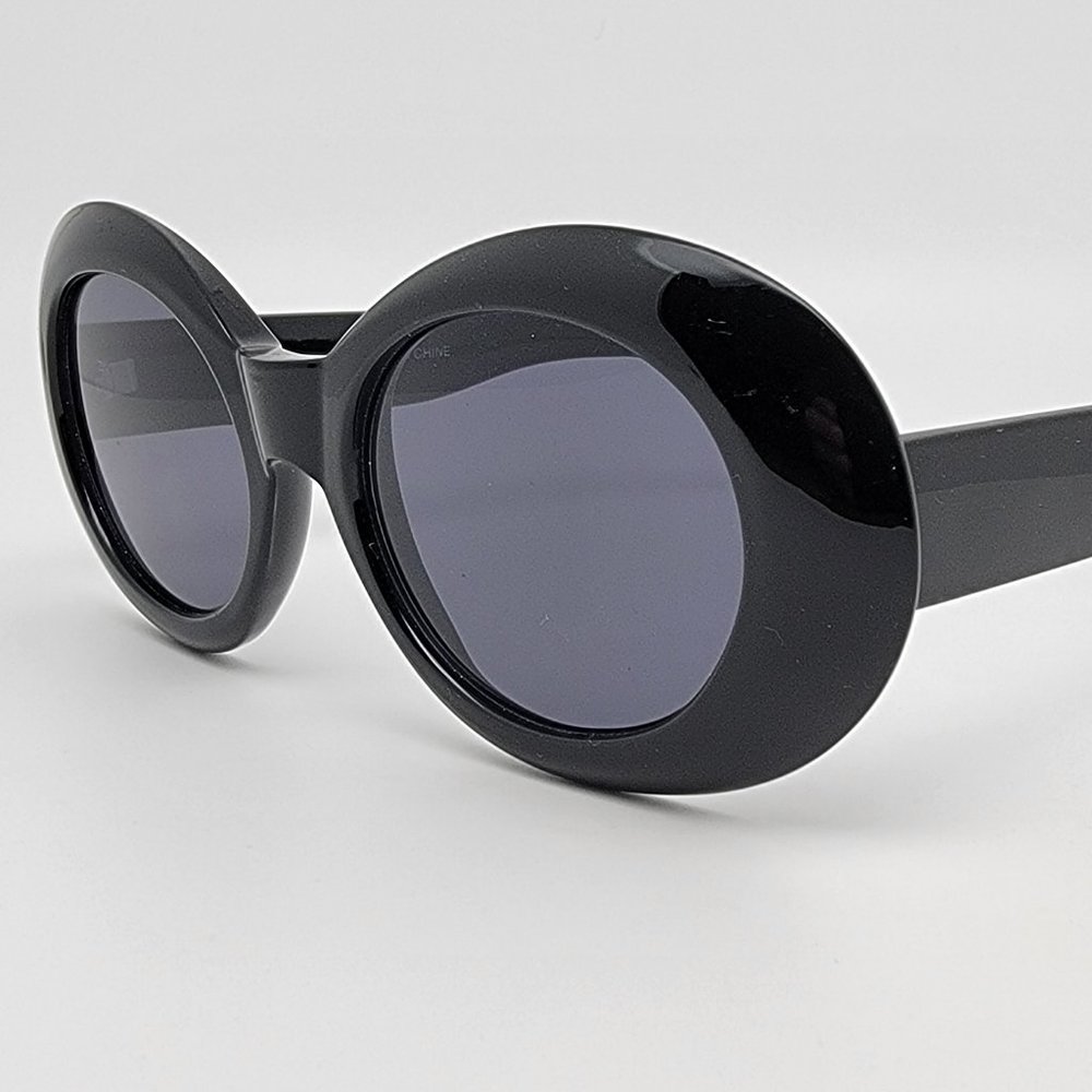 *SOLD*KURT COBAIN Clout Black Frame Black Lens Oval Sunglasses Migos Yachty Punk